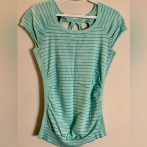 Maurice’s Size Large Top Blouse Blue Stripes L Women’s
